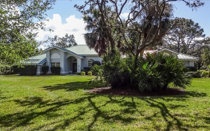3719 Par Road Sebring, FL 33872 - Photo 1 of 24 Gallery Image 1