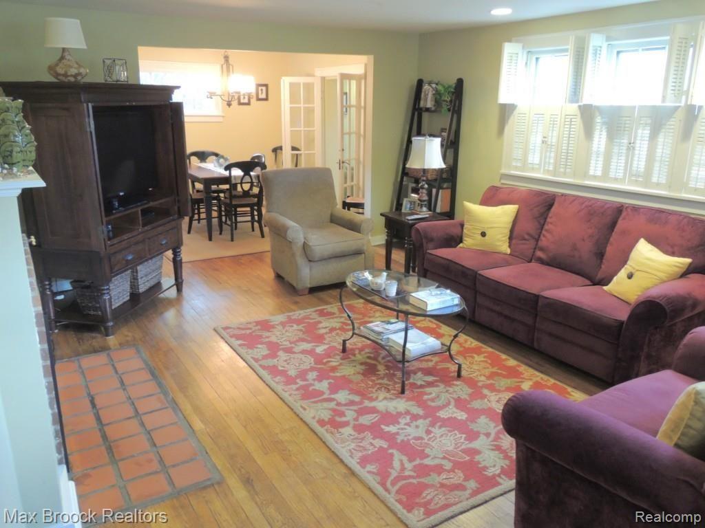 220 Ravine Road Birmingham, MI 48009 - Photo 5 of 17 Living Room - second view.jpg
