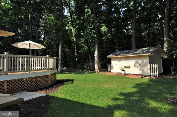 684 Dill Road Severna Park, MD 21146 - Photo 22 of 28 Back Yard