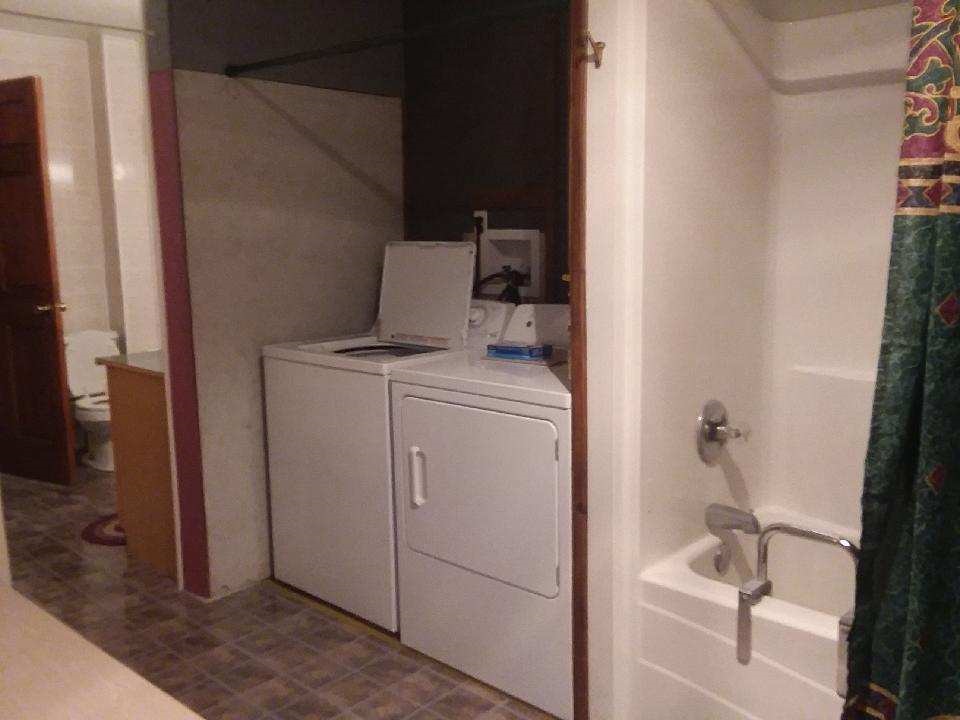 219 North Daysville Road Oregon, IL 61061 - Photo 8 of 23 a utility room with dryer and washer