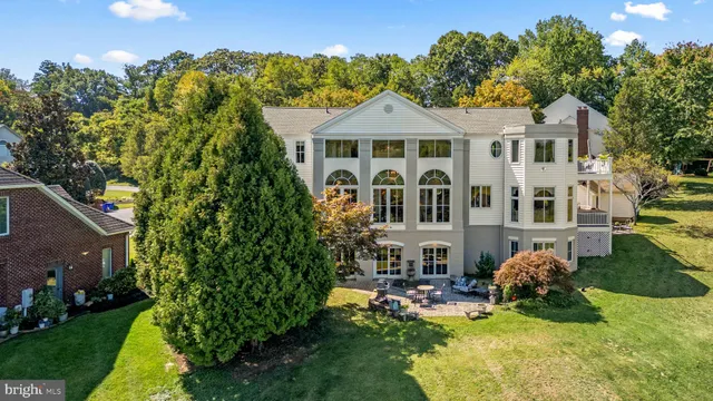 $1,299,000 | 10035 Pebble Beach Terrace, Ijamsville, MD 21754