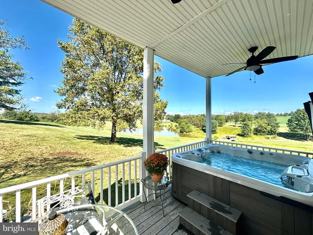 $1,299,000 | 10035 Pebble Beach Terrace, Ijamsville, MD 21754