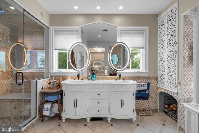 $1,299,000 | 10035 Pebble Beach Terrace, Ijamsville, MD 21754