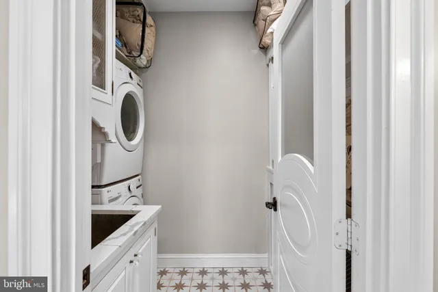 $1,299,000 | 10035 Pebble Beach Terrace, Ijamsville, MD 21754