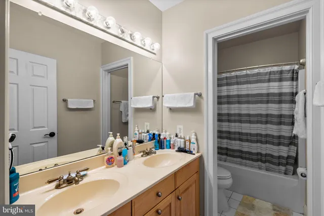 $1,299,000 | 10035 Pebble Beach Terrace, Ijamsville, MD 21754