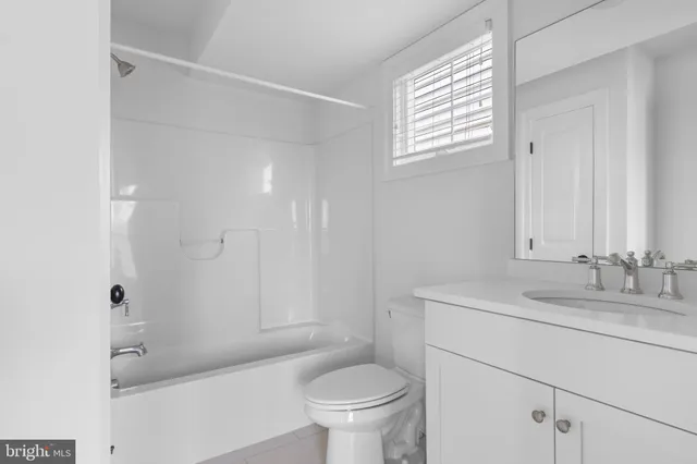 $565,000 | 619 West Mulberry Street, Kennett Square, PA 19348