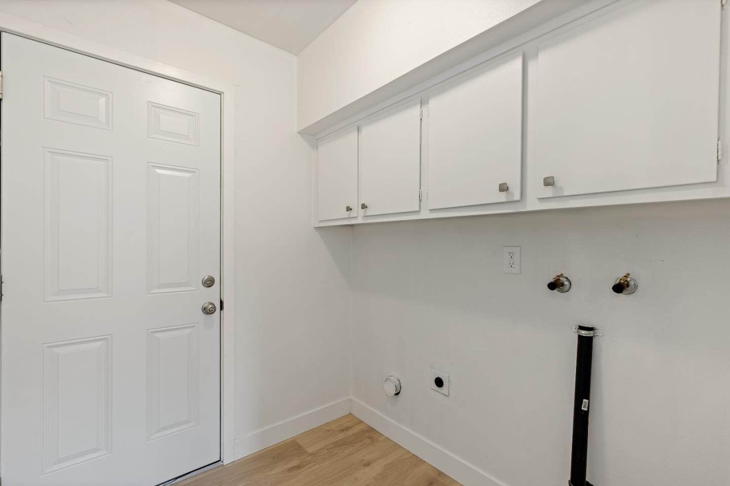 1238 Steven Drive Pittsburg, CA 94565 - Photo 23 of 39 a view of walk in closet