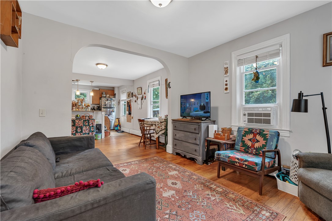 33 Pine Road Glocester, RI 02814 - Photo 3 of 27