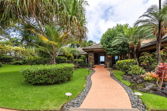 $4,698,000 | 76-863 North Pakalakala Place, Kailua-Kona, HI 96740