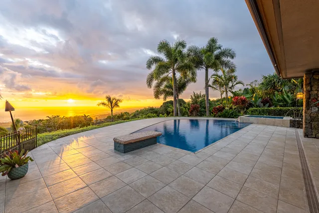$4,698,000 | 76-863 North Pakalakala Place, Kailua-Kona, HI 96740