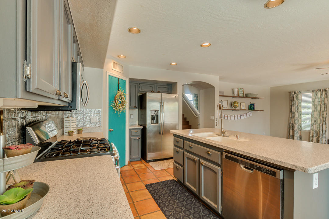 527 West Encinas Street Gilbert, AZ 85233 - Photo 11 of 30 11-Encinas