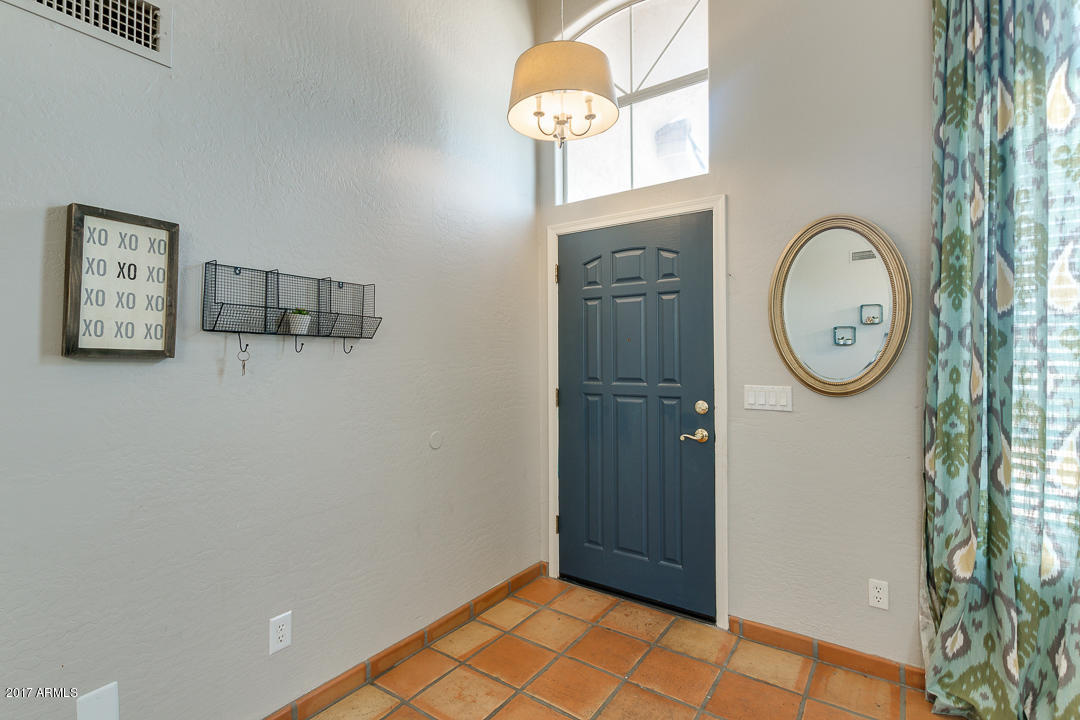 527 West Encinas Street Gilbert, AZ 85233 - Photo 4 of 30 04-Encinas