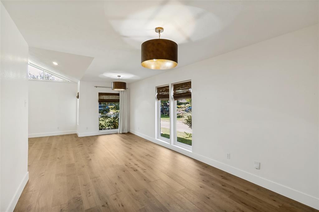 5129 Mill Run Road Dallas, TX 75244 - Photo 5 of 24 Gallery Image 5