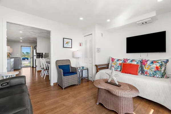 $2,550,000 | 141-143 Atlantic Avenue, Salisbury, MA 01952