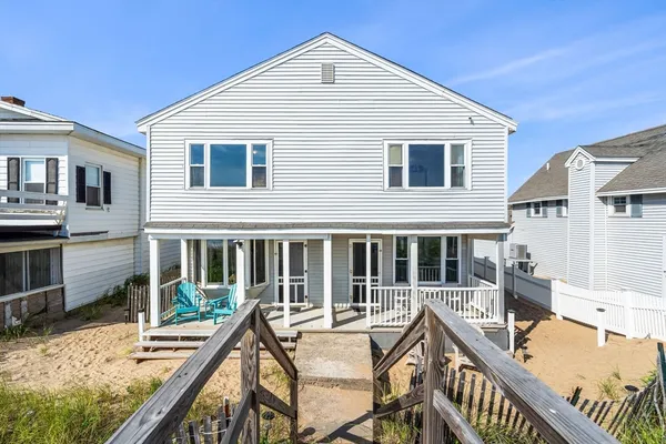 a living room filled with furniture