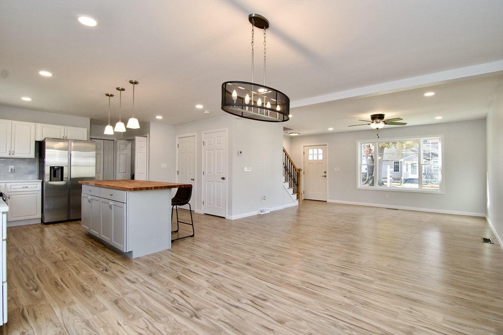 77 Lorimer Street Springfield, MA 01151 - Photo 15 of 42 Gallery Image 15