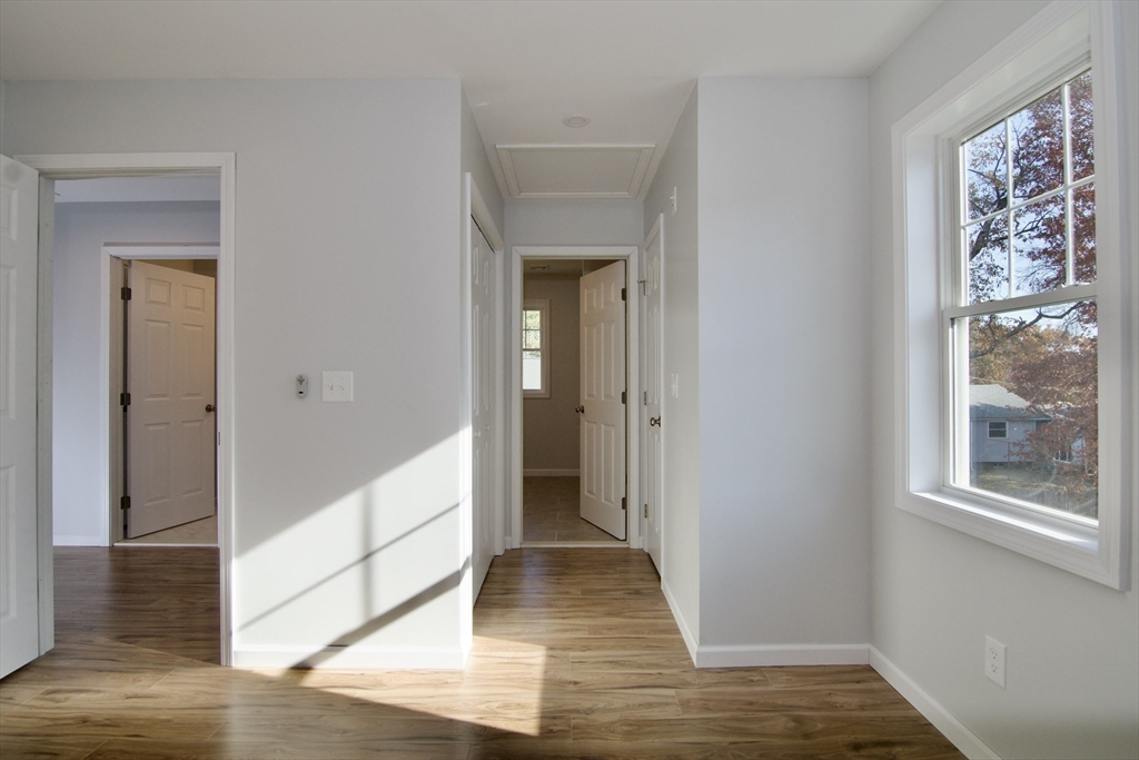 77 Lorimer Street Springfield, MA 01151 - Photo 28 of 42 Gallery Image 28