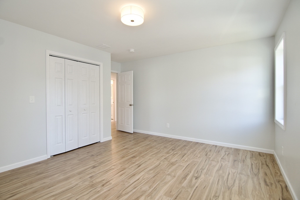 77 Lorimer Street Springfield, MA 01151 - Photo 34 of 42 Gallery Image 34