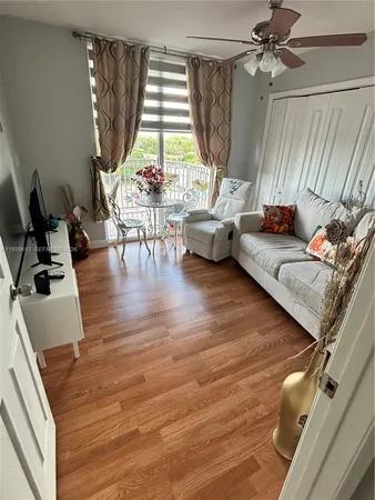 $449,000 | 1650 Coral Way, Unit 808, Miami, FL 33145