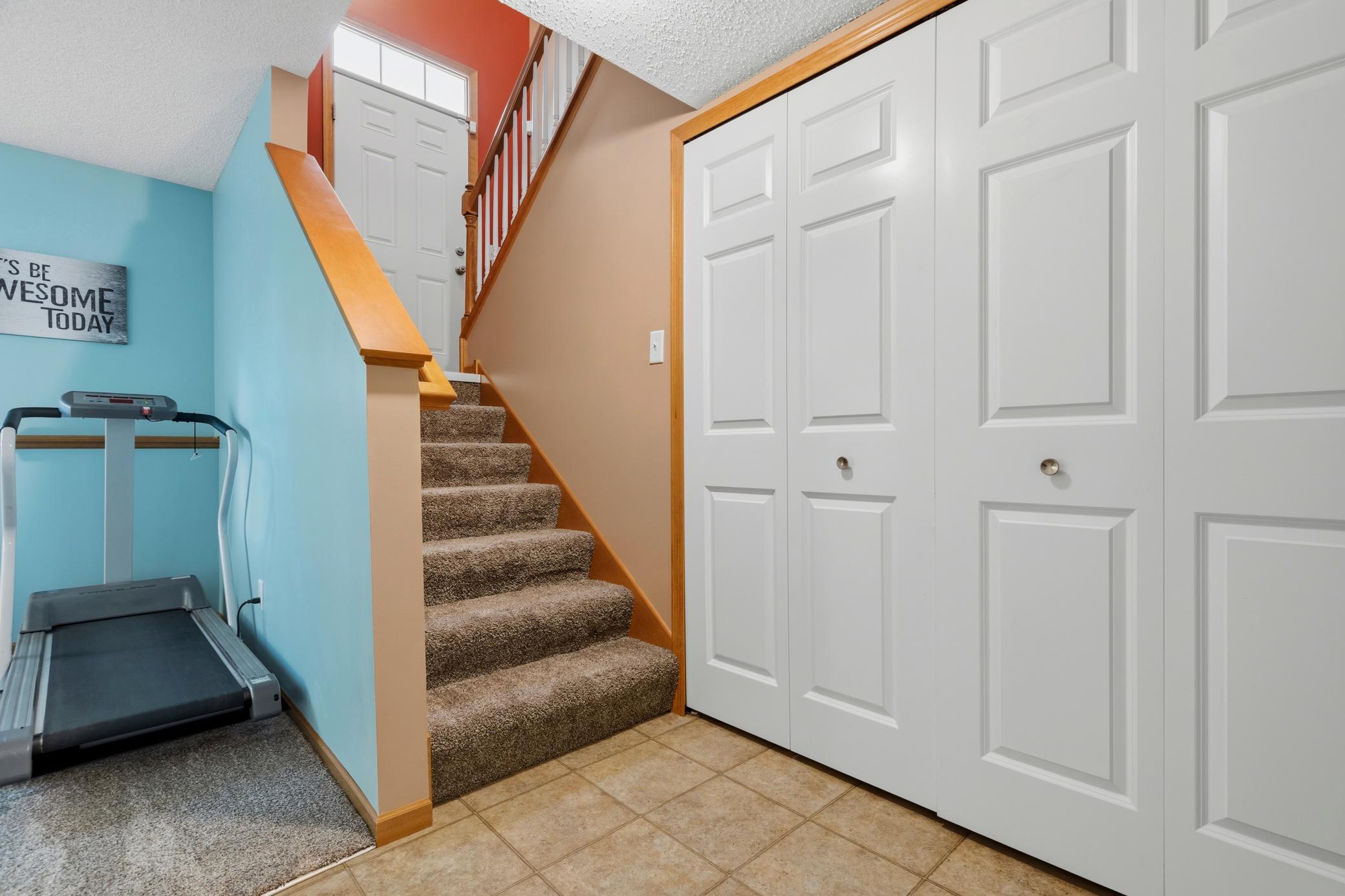 407 Lookout Place Columbia Heights, MN 55421 - Photo 26 of 33