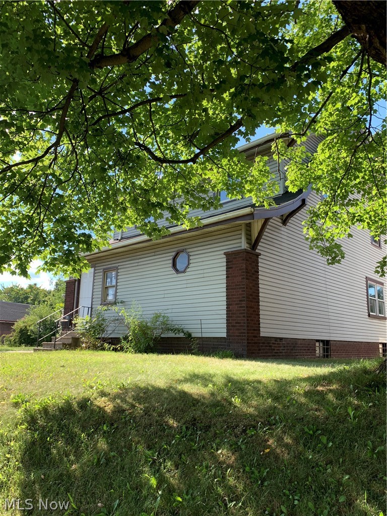 3343 Mahoning Road Northeast Canton, OH 44705 - Photo 3 of 14 Gallery Image 3