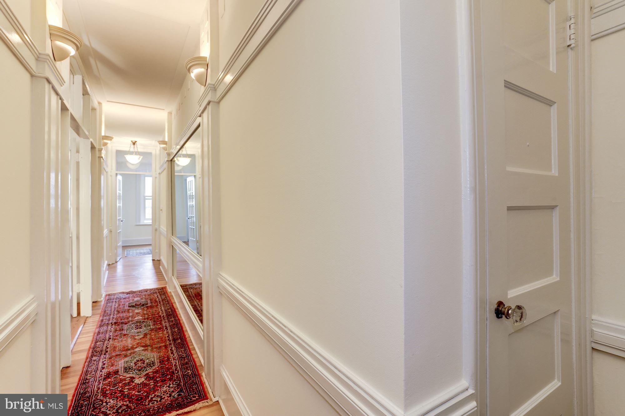 2022 Columbia Road Northwest, Unit 315 Washington, DC 20009 - Photo 3 of 30 FOYER