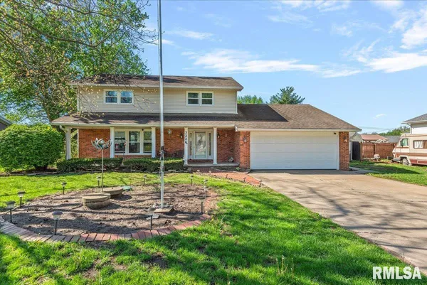 $295,000 | 3226 Brunk Drive, Springfield, IL 62712