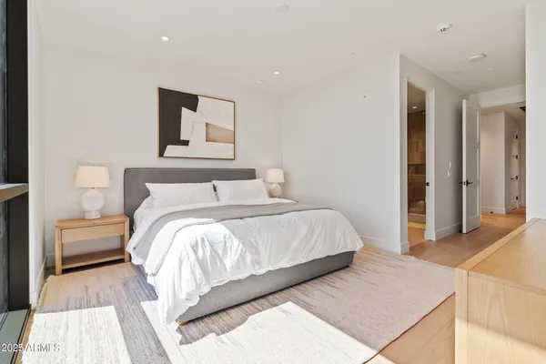 $15,000 | 5000 North Camelback Ridge Drive, Unit 302, Scottsdale, AZ 85251