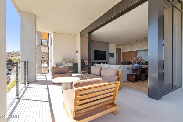 $15,000 | 5000 North Camelback Ridge Drive, Unit 302, Scottsdale, AZ 85251