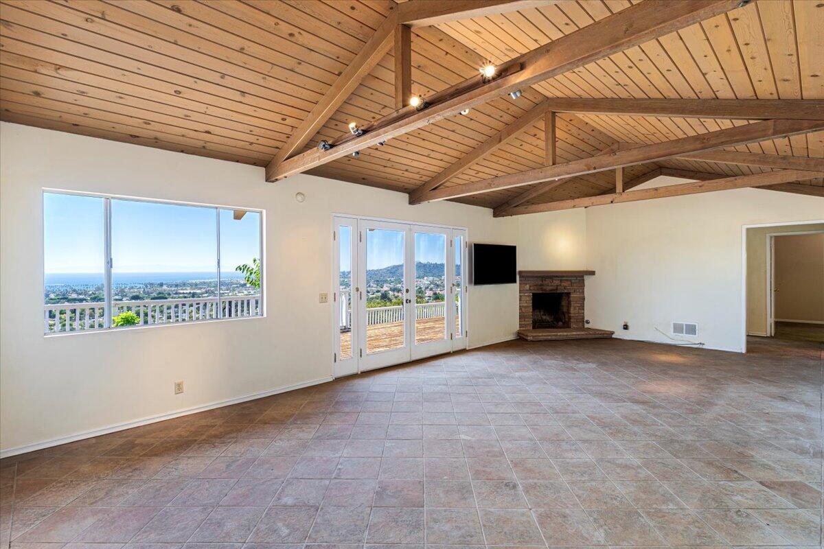 101 Las Alturas Road Santa Barbara, CA 93103 - Photo 8 of 25 101 Las Alturas Rd-LRwView