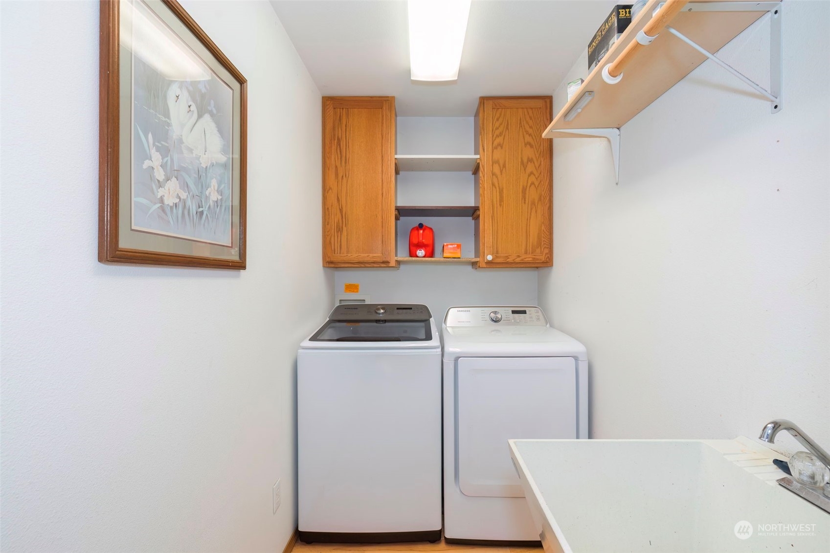 8222 178th Avenue Southwest Rochester, WA 98579 - Photo 28 of 36 a utility room with dryer and washer