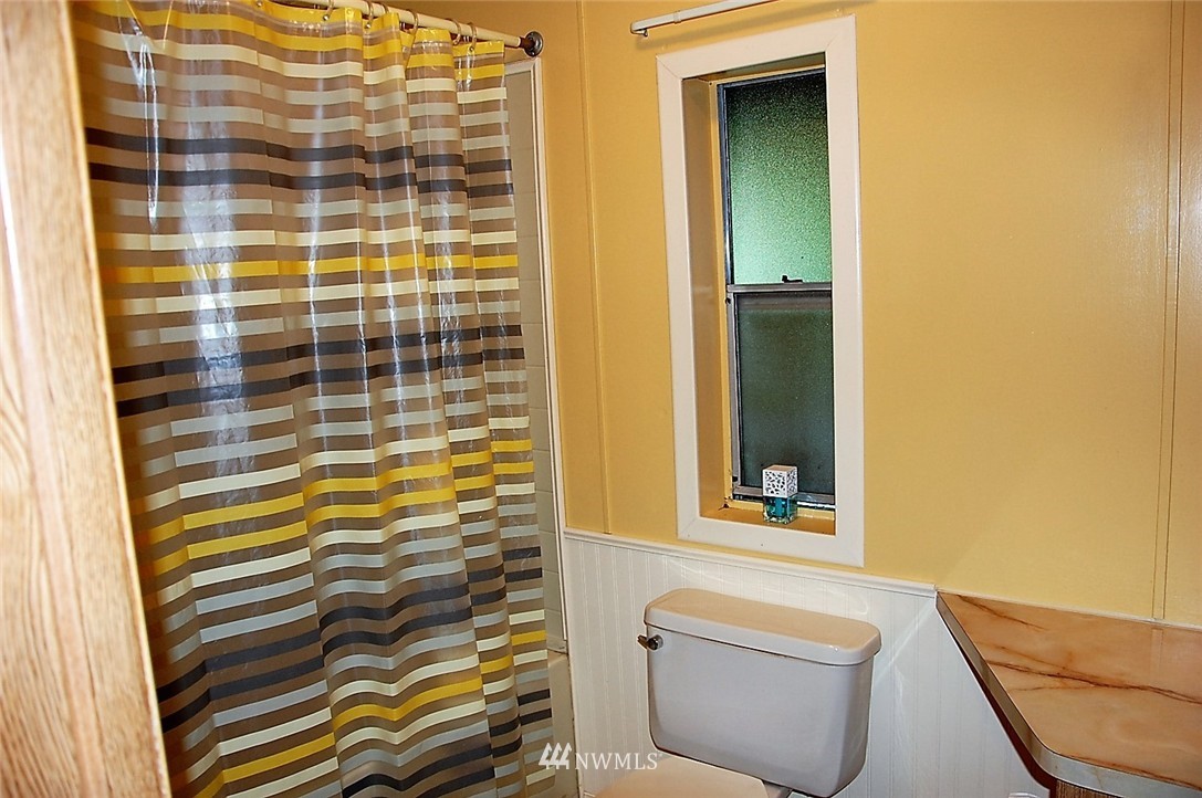 12817 Northeast 189th Street Bothell, WA 98011 - Photo 13 of 23