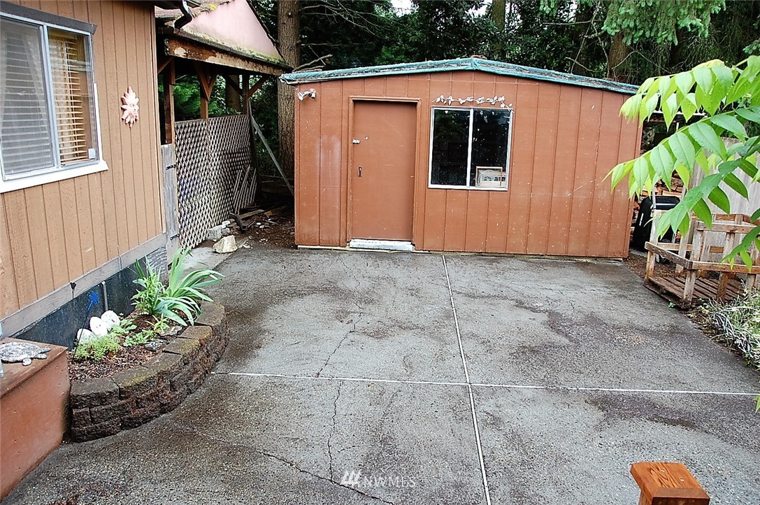 12817 Northeast 189th Street Bothell, WA 98011 - Photo 20 of 23