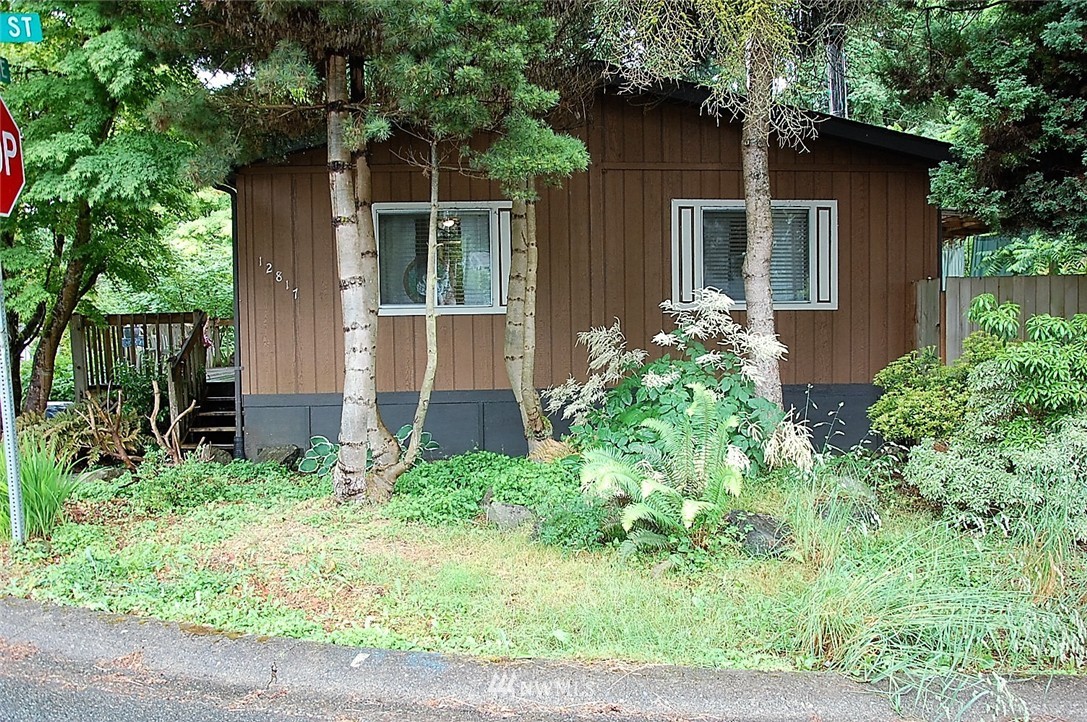 12817 Northeast 189th Street Bothell, WA 98011 - Photo 22 of 23