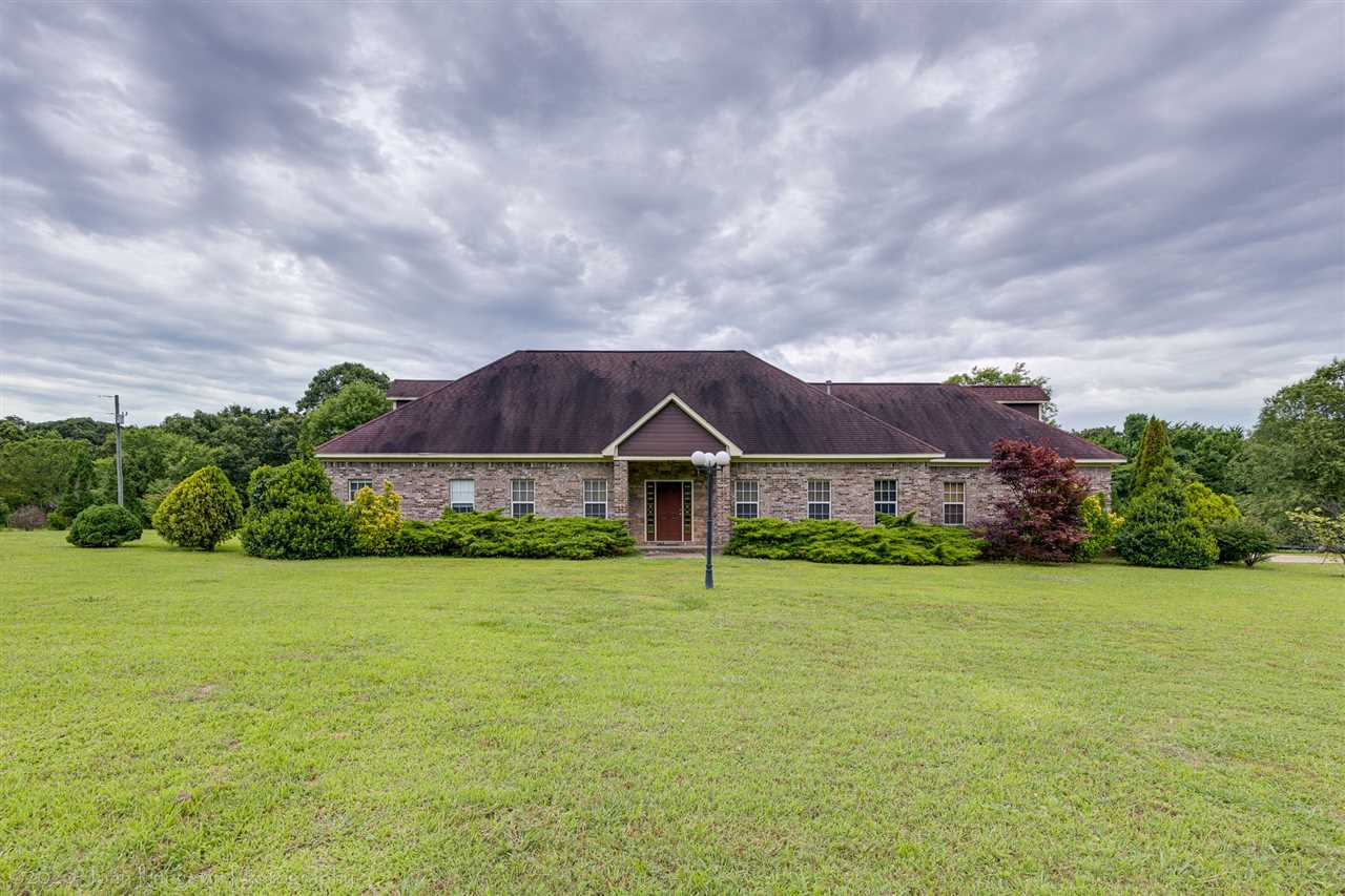 2552 Lyles Road Senatobia, MS 38668 - Photo 4 of 25 Gallery Image 4