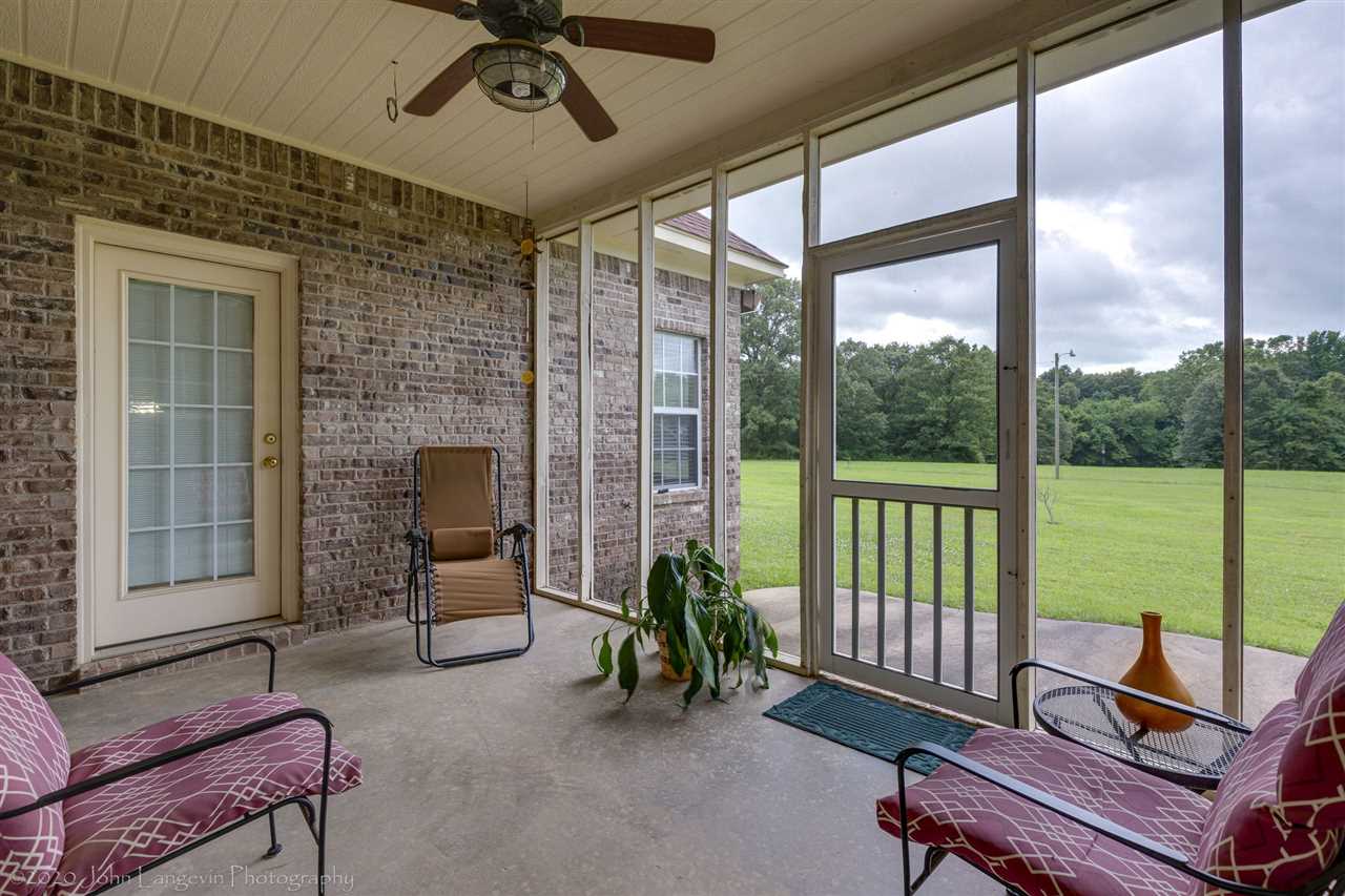 2552 Lyles Road Senatobia, MS 38668 - Photo 9 of 25 Gallery Image 9