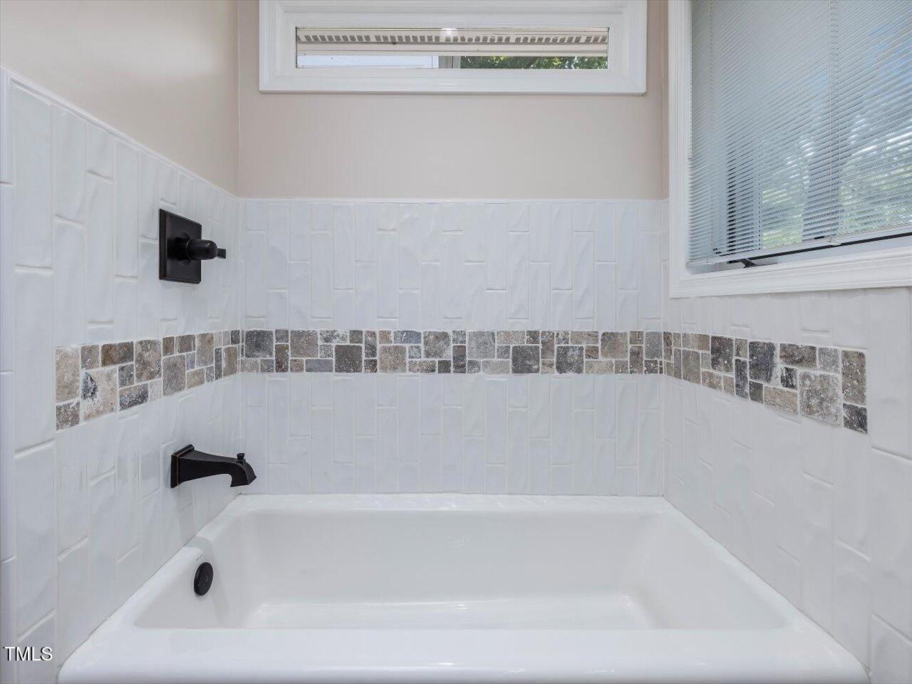 3811 Carnegie Lane Raleigh, NC 27612 - Photo 36 of 63 36-Primary Bathroom