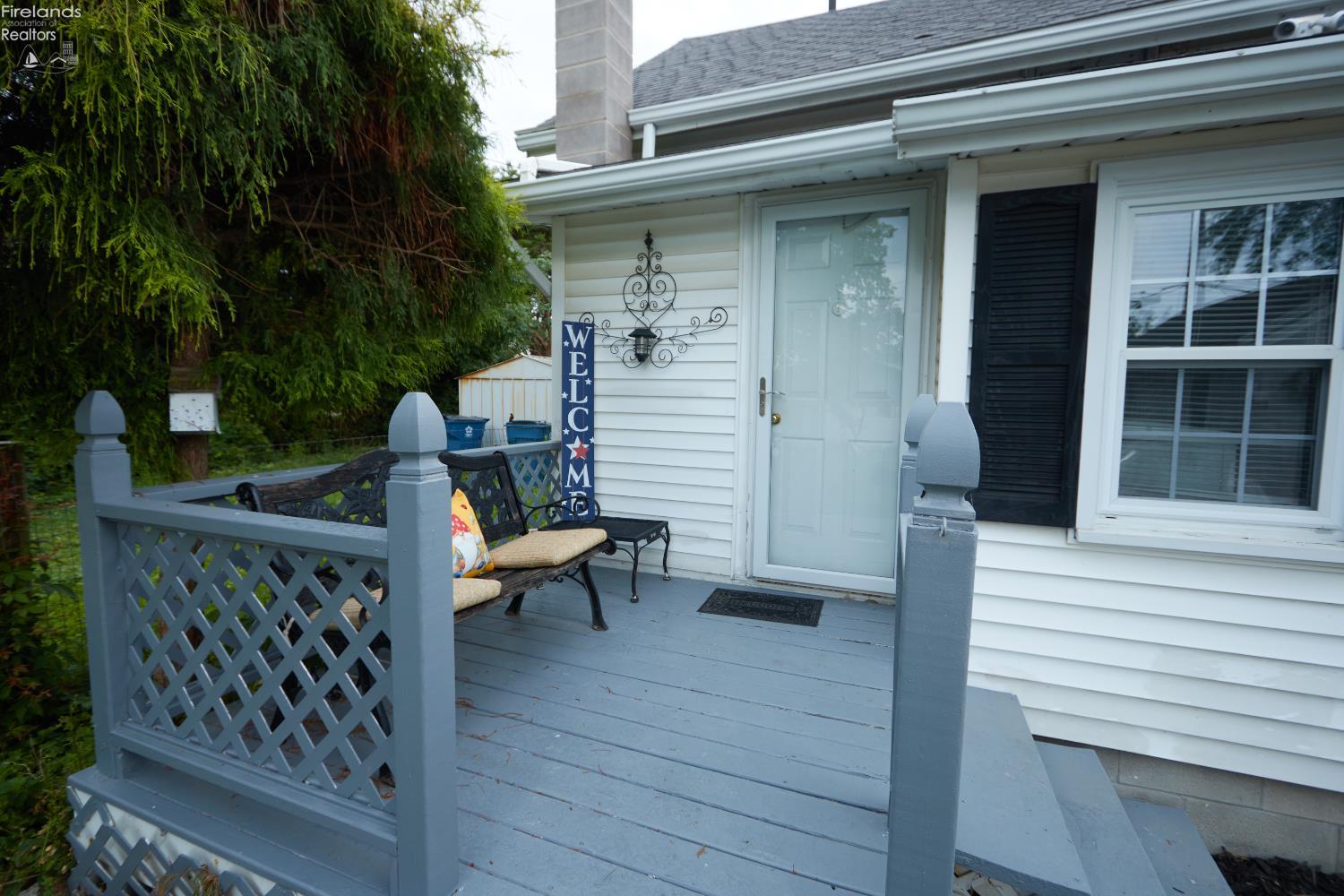 108 Rye Beach Road Huron, OH 44839 - Photo 8 of 26 Gallery Image 8
