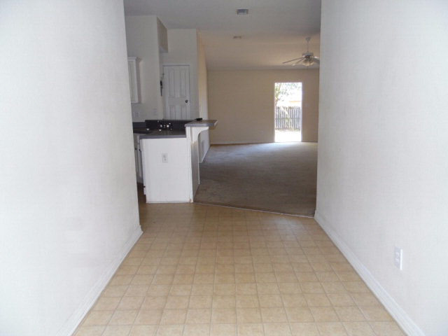 2712 Hampton Park Circle Foley, AL 36535 - Photo 2 of 18