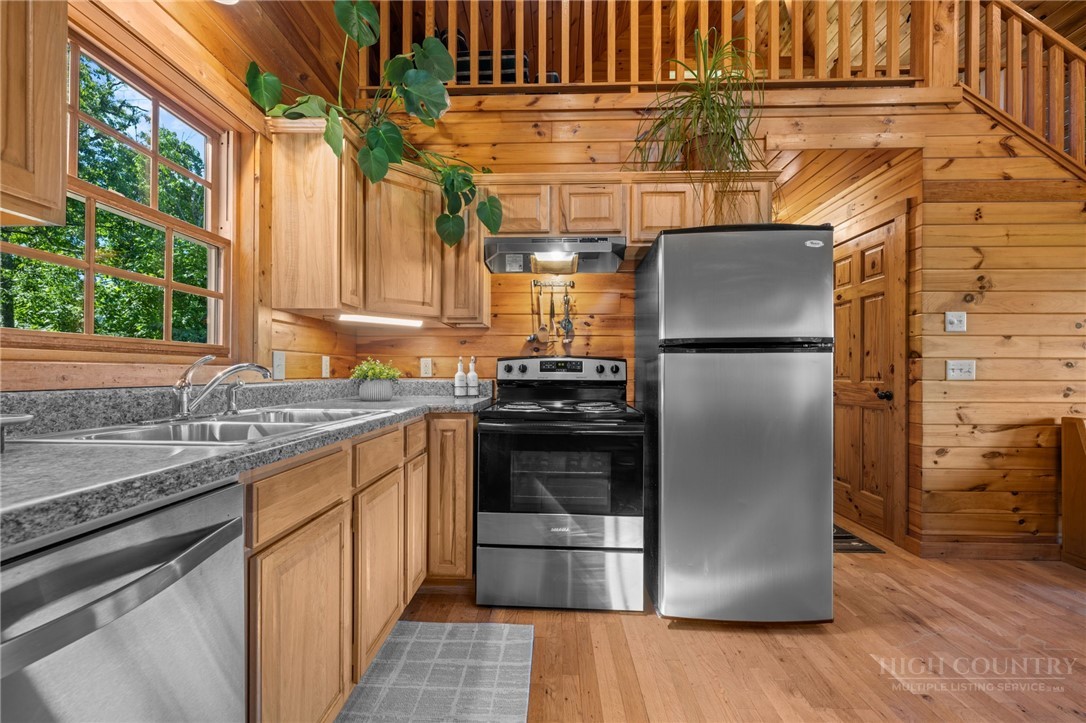 2163 Phillips Gap Road West Jefferson, NC 28694 - Photo 17 of 47
