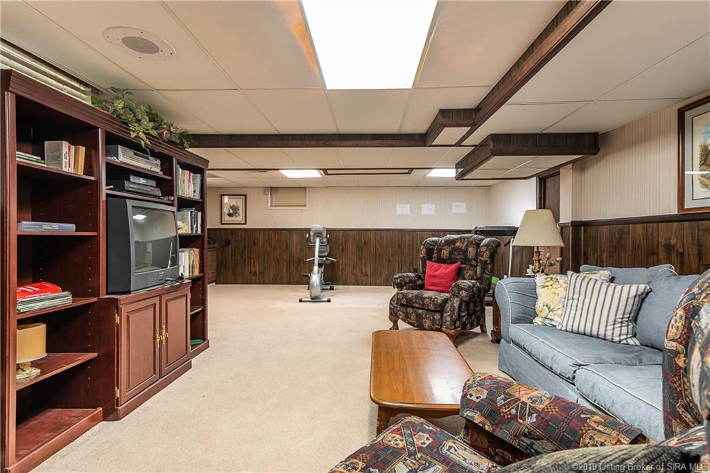 413 Captain Frank Road New Albany, IN 47150 - Photo 23 of 48 Gallery Image 23