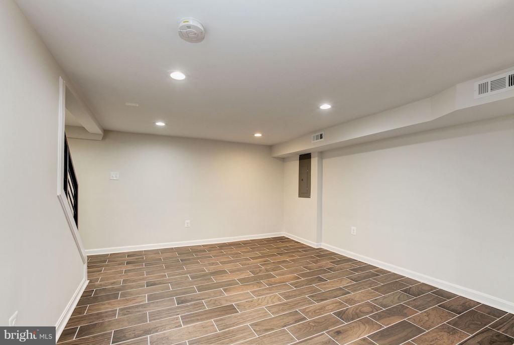1477 Morris Road Southeast Washington, DC 20020 - Photo 27 of 31 Gallery Image 27