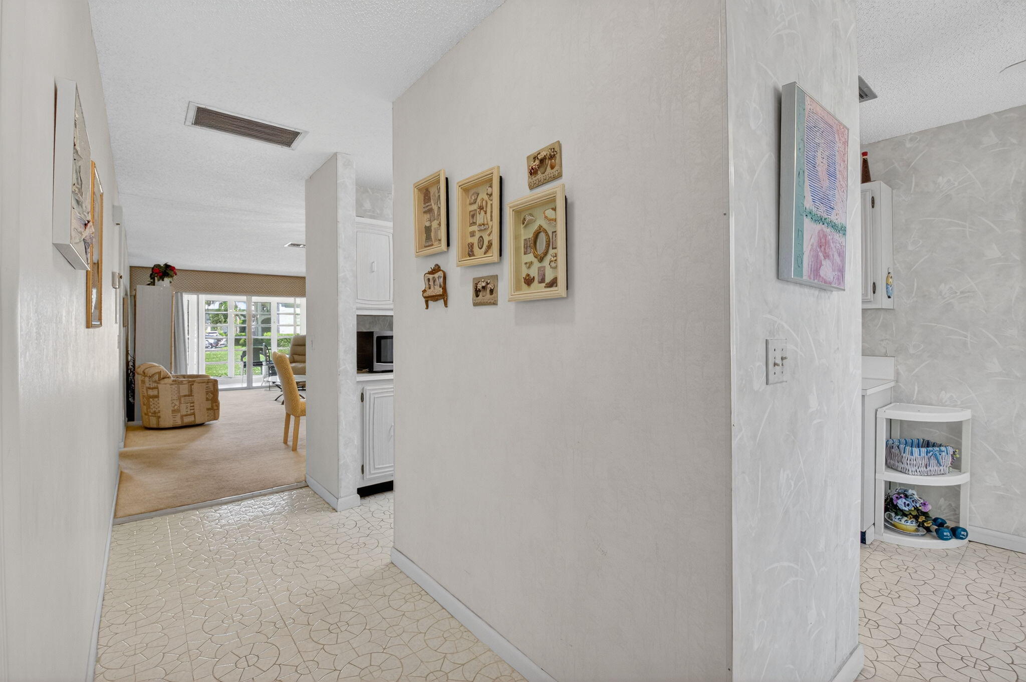 13761 Flora Place, Unit A Delray Beach, FL 33484 - Photo 6 of 55 6-web-or-mls-006_DSC_1866