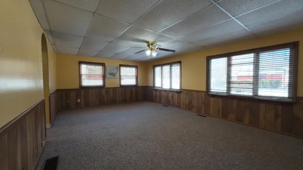 $159,900 | 311 East Street, Jonesville, MI 49250