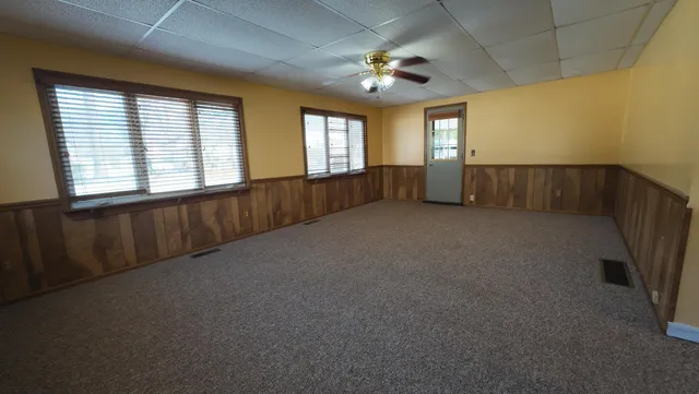 $159,900 | 311 East Street, Jonesville, MI 49250