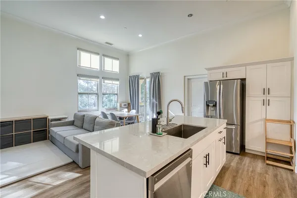 $875,000 | 52 Coralwood, Irvine, CA 92618