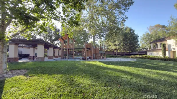 $875,000 | 52 Coralwood, Irvine, CA 92618