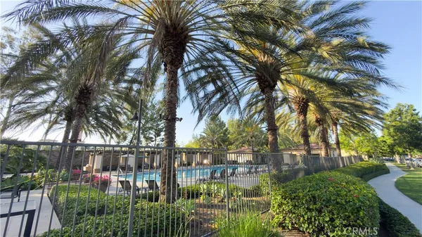 $875,000 | 52 Coralwood, Irvine, CA 92618