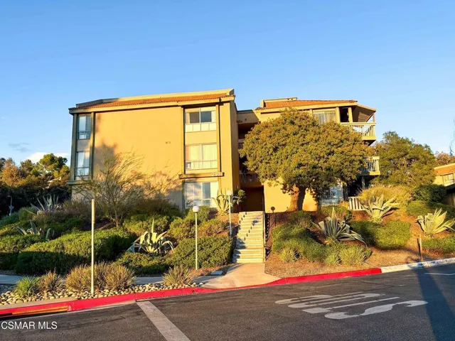 $494,500 | 291 Sequoia Court, Unit 31, Thousand Oaks, CA 91360