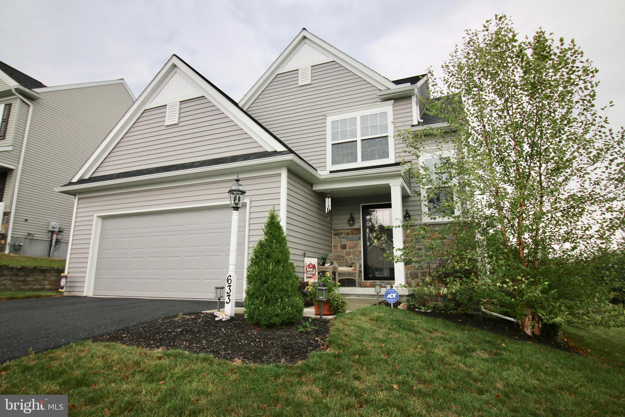 633 Hamaker Road Manheim, PA 17545 - Photo 1 of 30